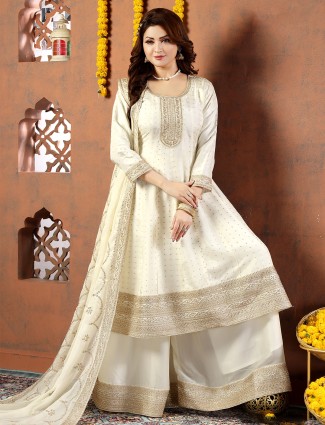 Cream silk palazzo suit for wedding