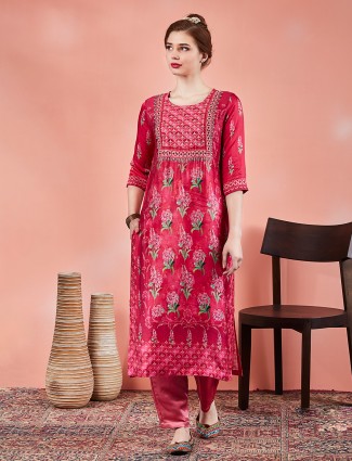 Magenta floral printed kurti with pant