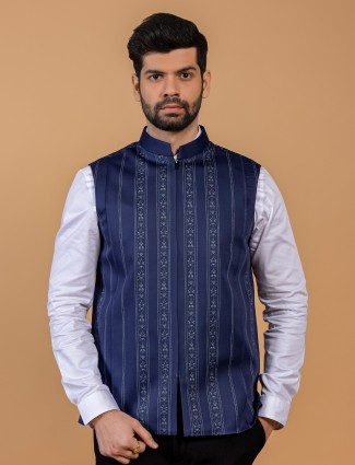 Silk printed waistcoat in navy