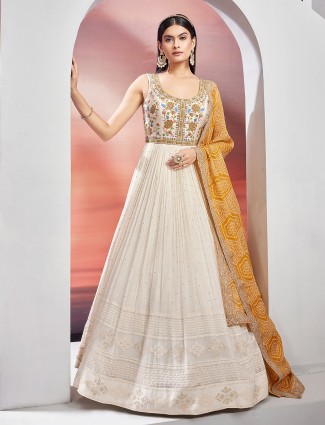 Off-white anarkali suit in georgette