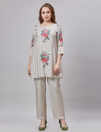 Beige printed casual co ord set in silk