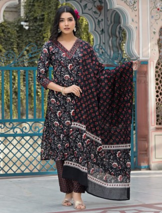 Printed black kurti set with dupatta 