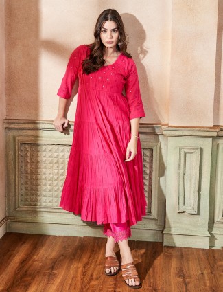 Beautiful magenta cotton kurti set