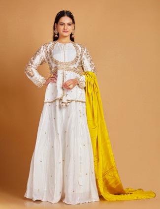 White silk lehenga choli with dupattta